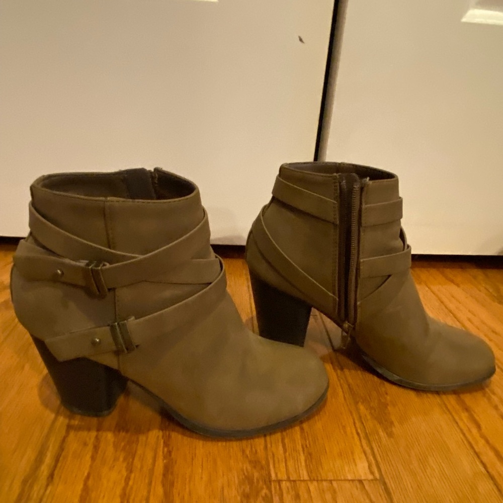 Cute booties with ankle strap